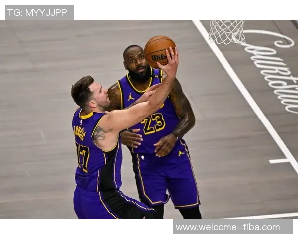 湖人需抓紧补强老詹时代的最后机会以迎接新赛季挑战